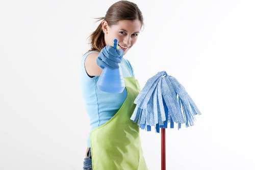 Professional end of tenancy cleaning for an Acton property kitchen